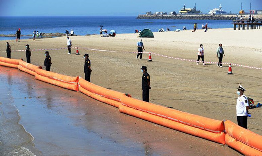 渤海海域舉行“平行時(shí)空”海上溢油應(yīng)急演練